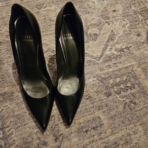 Stuart Weitzman Black leather pumps
